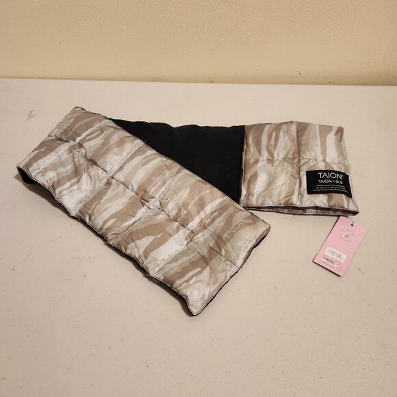 Taion Reversible Down Neck Warmer Gray Camouflage NWT Weather Resistant Scarf - Picture 1 of 10